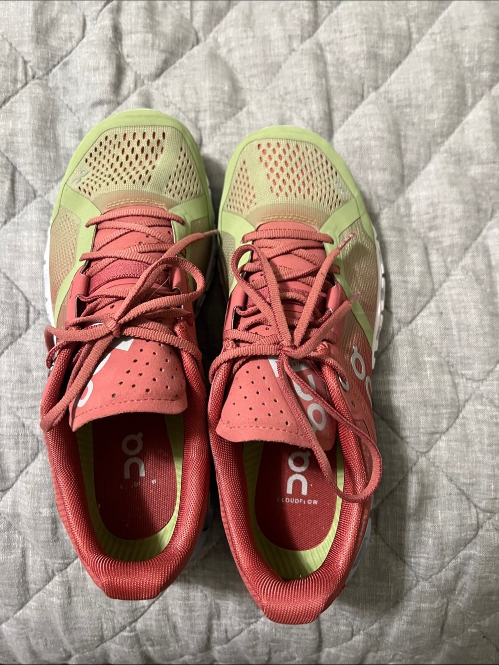 On Running Women's Coral and Mint Athletic Shoes - Picture 10 of 16